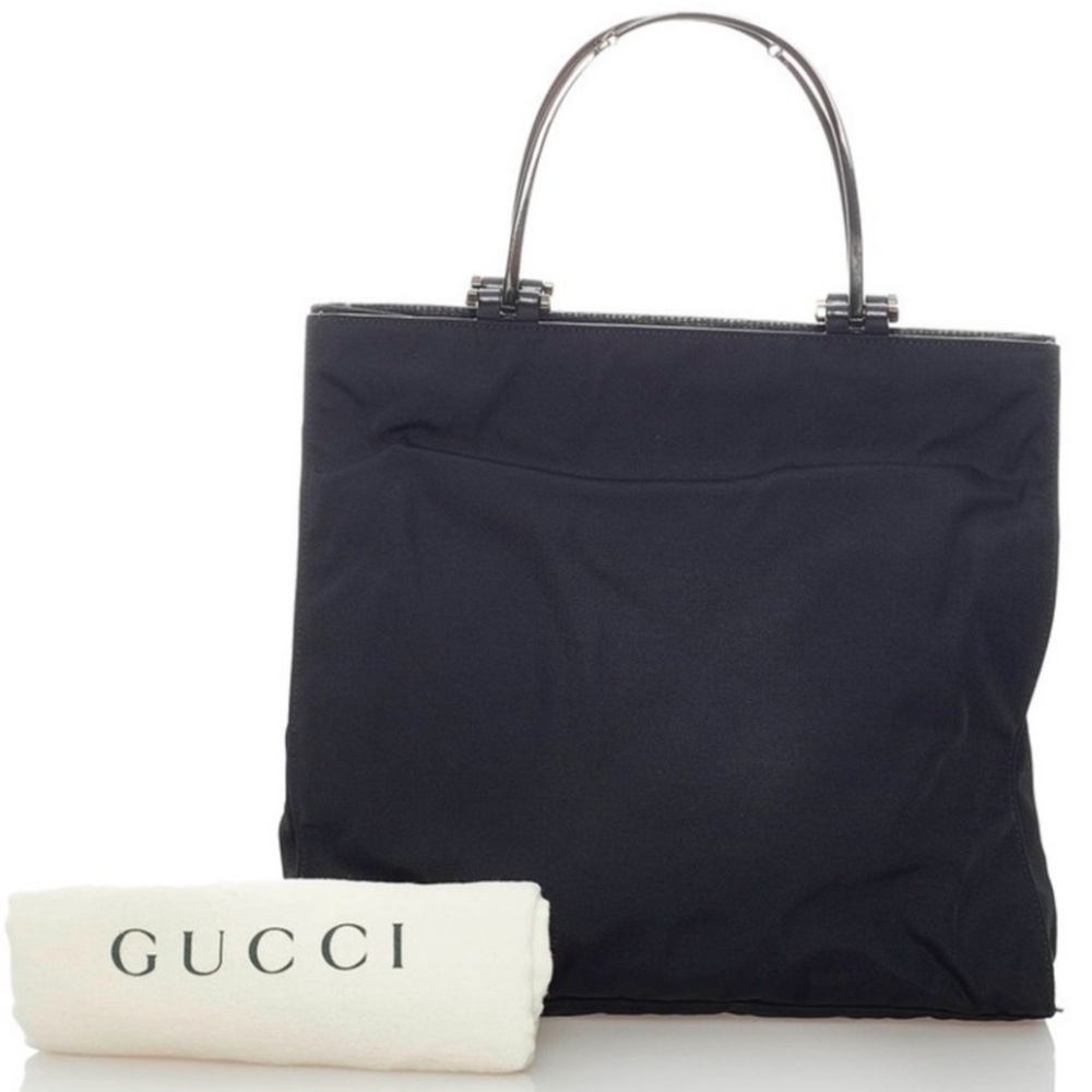 Gucci Nylon black bag with Gunmetal Silver handles 002-1025 200682 - Picture 2 of 16